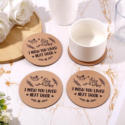 Dailygoods- Onderzetters Hout - 4 Stuks - 10 cm Ronde Onderzetters - Onderzetters voor Glazen - Onderzetters voor Pannen - Cadeau voor Kantoor - Coaster