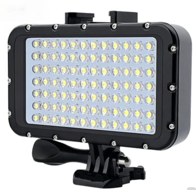 Onderwaterlamp, duiklamp, 84 krachtige, dimbare, waterdichte LED-videolamp, waterdicht tot 50 meter (164 voet), geschikt voor GoPro, Canon, Nikon, Pentax, Panasonic, Sony en Samsung spiegelreflexcamera's, zwart.