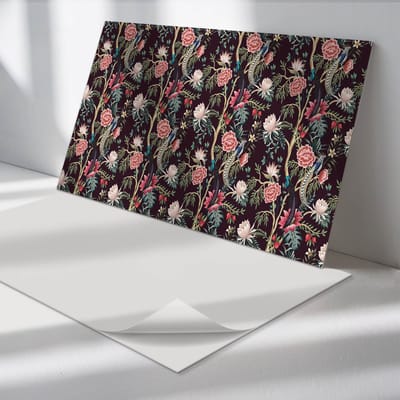Wallfluent Vinyl Wandpaneel - Bloemenpatroon met vogels Zelfklevende Wandbekleding - 100 cm x 50 cm - Groente Vinyl Wandpaneel - 1 stuk - Rechthoekig Wandbekleding Vinyl - Bloemen en planten Wandpaneel - Wandpaneel PVC - Wandpaneel Keuken en Badkamer