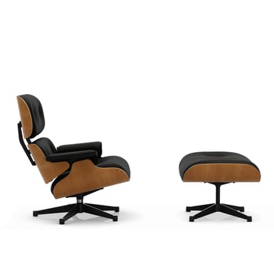 Vitra Lounge Chair & Ottoman - VitraKirscheNatur - gepolijst/ zijkanten zwart - Leder Premium F nero