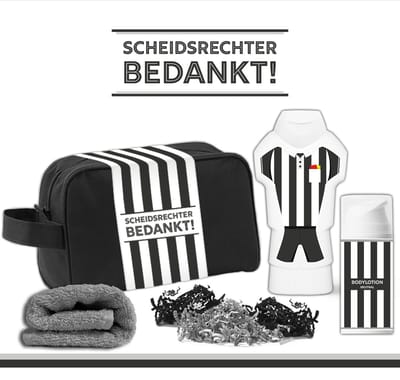 Geschenkset "Scheidsrechter bedankt!" - 450 gram - Triomf Cosmetica | Toilettas Cadeau Showergel Sport Cadeautje Scheidsrechters Douchegel Giftset Bedankje Week van de Scheids Scheidsbedankt Voetbal Basketbal Toernooi Rode Gele kaart Shirt Zwart Wit