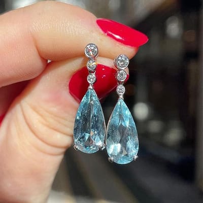 Huitan Grandes Longues Boucles d'Oreilles Pendantes Goutte d'Eau Zircone Cubique Tempérament Bleu Boucles d'Oreilles Pendantes Mariage Bijoux Tendance pour Femmes brown