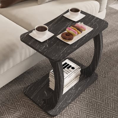 Bijzettafel Stattela op wielen C-vorm 59x35x56 cm marmerlook zwart [en.casa]
