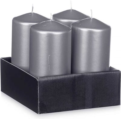 Acorde - Zilverkleurige - stompkaarsen - 4 stuks - 7 x 15 cm - 60 branduren