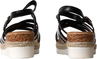 Sandalen met sleehak en bandjes