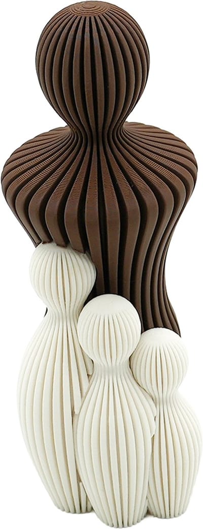 Familie beeldjes – Papa met 3 kinderen - Bruin, Mokka en Wit - 3d geprint - Modern decoratief beeld - Cadeau voor familie/ koppel - Decoratief cadeau - 15CM