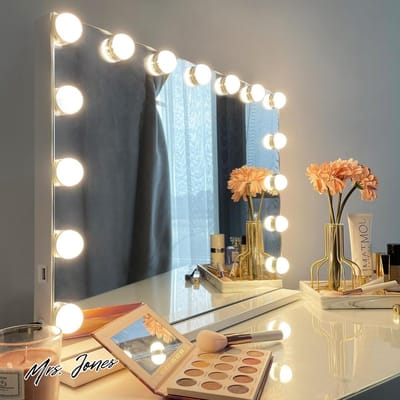 Mrs. Jones Verlichte Hollywood Make-up Spiegel met Dimbare Lampen en USB Outlet - Wit .
