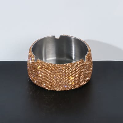 Stijlvol Luxe - Autoasbak - Roestvrij Staal - Met Strass - Groot Capaciteit -Auto & Thuis -Asbak -Champagnekleurige diamanten