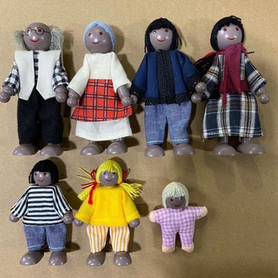 Kinderen Houten Meubels Miniatuur Speelgoed Mini Poppen Set Figuren Familie Humanoïde Pop Kinderhuis Jongens Meisjes Doen alsof Cadeaus