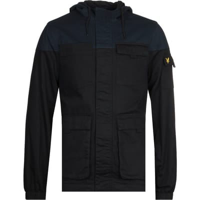 Lyle & Scott gitzwart jack met contrasterend juk