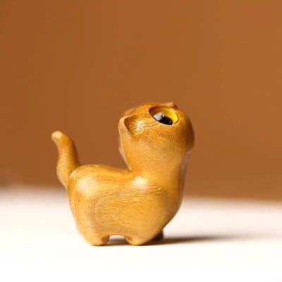 Groen Sandelhout Nieuwsgierige Scheve Hoofd Kat Dier Ornament Mini Schattige Houten Gelukskat Huis Nieuwjaar 2025 Decoratie grappige cadeaus