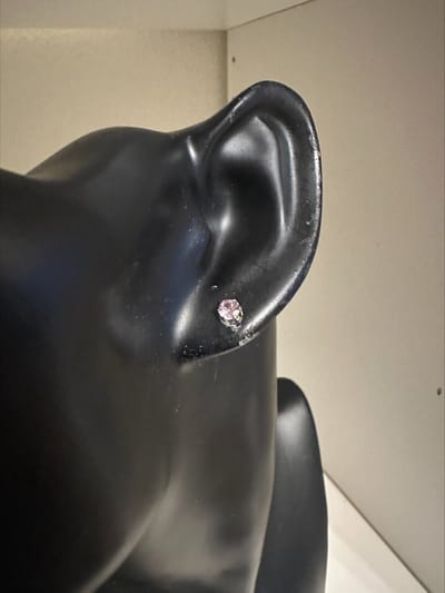 rose zirkonia magneet oorknoppen 0.4 diameter | Make up | Parfum | Moederdag | Verjaardagscadeau| Cadeautje| Valentijnsdag| Kado | sieraden | vaderdag | oorbellen | oorsieraden