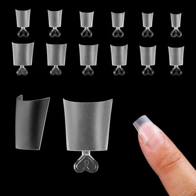 240 Stuks Korte Coffin Nageltips, Acryl Halve Kunstnagels voor Gel Nagels, Duidelijke Nageltips, Set van 15 Maten voor Thuisgebruik en Nagelsalons