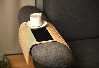 Flexibele Bamboe Sofa Tray, 42x32x0.7cm, Vilten Inzet, Bank Dienblad