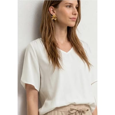 Blouseshirt met korte mouwen en V-hals
