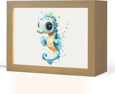 Nachtlampje 20x15 cm - Kinder lampje - Zeepaardje - Spetters - Blauw - Tafellamp kinderkamer - Slaapkamer lamp - Bedlamp kinderen - Kinderlampje stopcontact - Wandlamp babykamer - Nachtlampjes