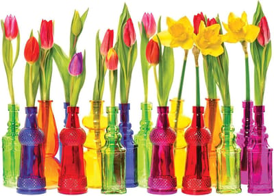 Fotobehang Tulips in Bottles | XL - 208cm x 146cm | 130g/m2 Vlies