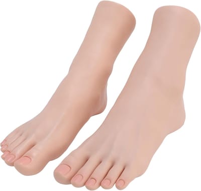 Fake Foot - 1 Pair Flexibele Zachte Silicone Vrouwelijke Mannequin Voet Model - Realistische Simulatie Voeten voor Nagelkunst - Sieraden Display - Fotografie - Manicure - Links en