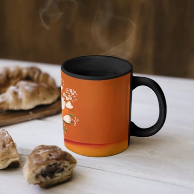 Magische Mok - Foto op Warmte Mokken - Koffiemok - Vaas - Bloemen - Oranje - Magic Mok - Beker - 350 ML - Theemok