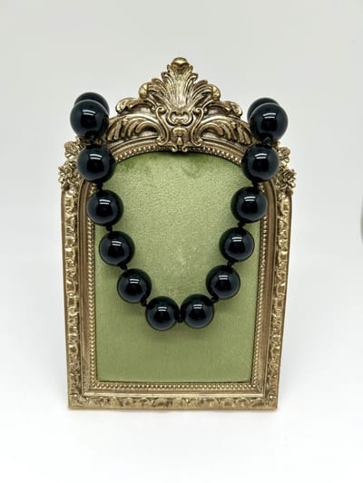 Ketting -zwarte statement ketting met ronde kralen - ketting - statement ketting - ketting met kralen - ketting - zwartee ketting - bubble grote kralen ketting - black necklace - necklace black - lange ketting - kralen ketting - schakelketting