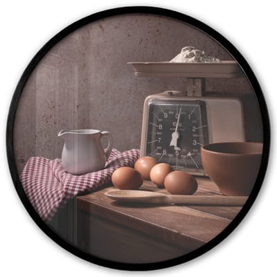 Poster in lijst Rond - Fotolijst 40x40 cm - Posters - Stilleven - Koken - Weegschaal - Eieren - Keuken - Ronde posterlijst zwart - Decoratie - Wanddecoratie woonkamer - Muurdecoratie slaapkamer