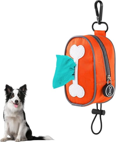 Waterdichte hondensnoepzak met elastische touwhanger, ideaal voor hondentraining en traktaties, oranje kleur
