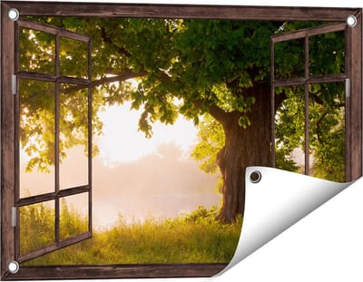 Gards Tuinposter Doorkijk Eikenboom aan het Water met Volle Bladeren - 60x40 cm - Tuindoek - Tuindecoratie - Wanddecoratie buiten - Tuinschilderij