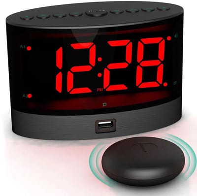 Draadloze trilwekker met extra luid alarmvolume, ontworpen voor mensen met gehoorproblemen en diepe slapers, dubbele alarmen, dimbaar led-display en USB-interface.