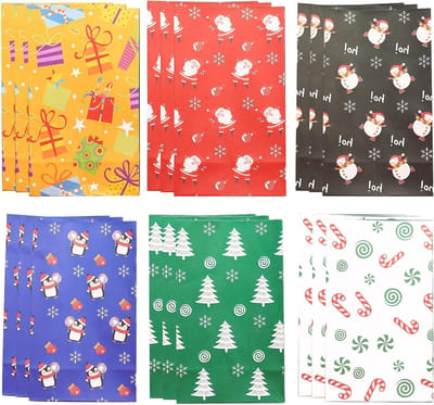 18 Stuks Klassieke Kerstcadeautassen, Recyclebare Kraft Papieren Tassen met Stickers, Ideaal voor Geschenken en Feestdecoratie