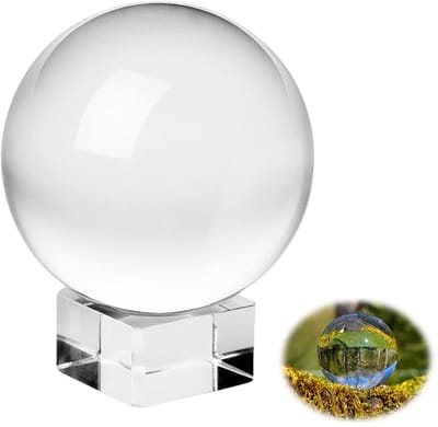 Dailygoods- Glazen Bol 80 mm - Kristallen Bol/K9 - Houten Sokkel - Decoratie - Fotografie Accessoires - Transparant en Duurzaam