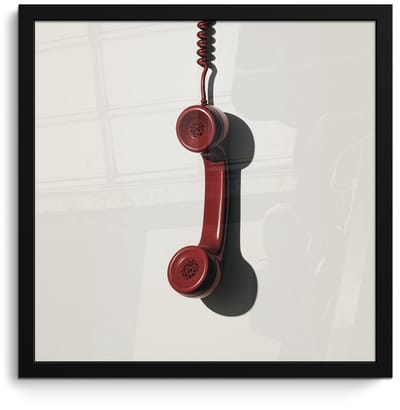 Poster in lijst - Fotolijst 40x40 cm - Posters - Telefoon - Koord - Rood - Minimalistisch - Posterlijst zwart - Decoratie - Wanddecoratie woonkamer - Muurdecoratie slaapkamer