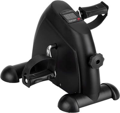 Quvo® Bureaufiets – Deskbike Met LCD-Display – Stoelfiets Bewegingstrainer – Bureau Fiets Met Instelbare Weerstand – Mini Hometrainer Incl. Bevestigingsband - Zwart - ‎41 x 35 x 31 cm