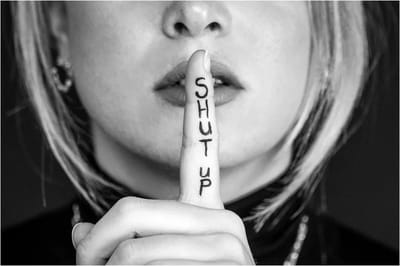 Housevitamin Poster - Shut Up - Papier - Zwart/Wit - A4 - 29x21x1cm