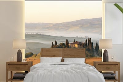 Behang - Fotobehang Toscane - Landschap - Boerderij - Breedte 240 cm x hoogte 240 cm