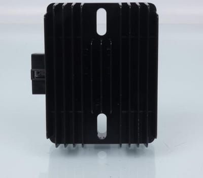 Régulateur redresseur de tension Kyoto pour Moto Yamaha 600 XJ6 2009 à 2015 Neuf