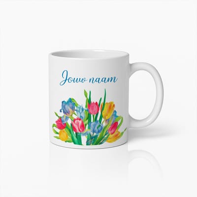 Gepersonaliseerde Tulp Mok – Koffiebeker met Eigen Naam en Kleurrijke Nederlandse Bloemen – Perfect Cadeau voor Natuurliefhebbers & Lentegevoel