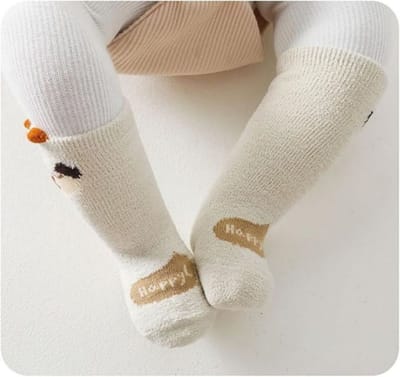 2 paar babysokken - verdikte warme wintersokken - antislip hoge sokken voor peuters - pluchen sokken voor pasgeborenen - dierensokken - voor babymeisjes en jongens - geschikt voor baby's van 0-6 maanden - Wit - 10cm