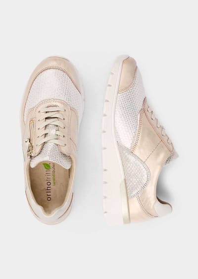 Sneakers met loopzool met luchtkussentjes - goudkleurig / beige - Gr. 37 van Goldner Fashion