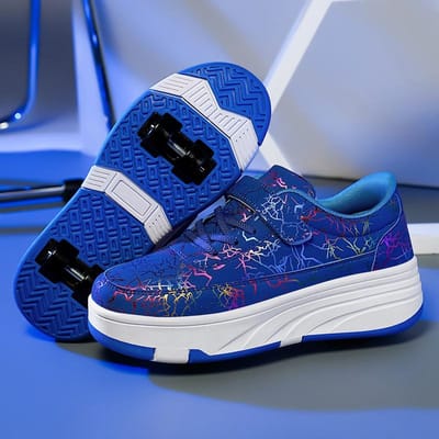 Nieuwe Mesh Vierwielige Wegloop Schoenen Kinderen Lichtgevende Oplaadbare Roller Skates Vervormbare Wiel Schoenen 41 blue