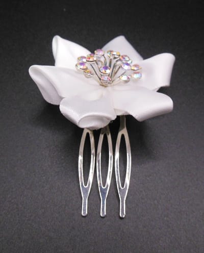 Tiara bloem wit met strass