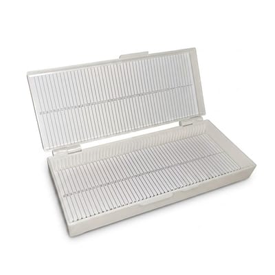Wit microscoop opberg box voor 50 objectglaasjes dames en heren kunststof microscoop accessoires opbergdoos met genummerde vakken en afsluitbare slijpbox
