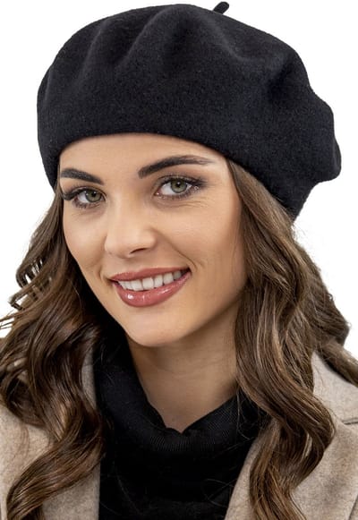 Vivisence Dames Beret - Wol Met Antennetje Vormvast En Zacht - Warm En Comfortabel Op Koude Dagen En Antistatisch Zodat Het Haar Niet Pluist - Voor Dagelijks Draagcomfort En Stijlvolle Uitstraling - Zwart
