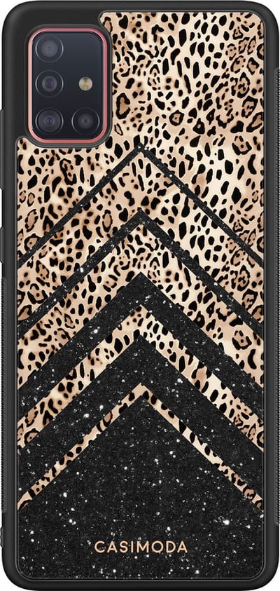 Casimoda® hoesje - Geschikt voor Samsung Galaxy A51 - Chevron Luipaard - Zwart TPU Backcover - Luipaardprint - Bruin/beige