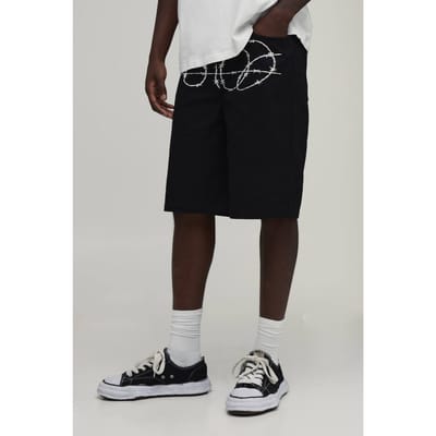 Ontspannen Pasvorm Middellange Short Met Prikkeldraadprint | Black | Size 30