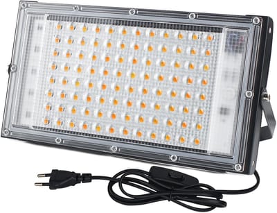 Krachtige 100W LED Spotlight met 10.000 Lumen, Warm Wit 3000K, Waterdicht IP65 voor Tuin, Garage en Sportvelden