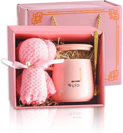 Allecto Plus - Koffiemok Cadeauset - Kleurrijke Geschenkdoos met Beker, Lepel en Handdoekbeer