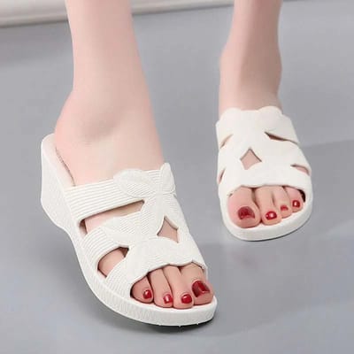 Eenvoudige Casual Stijl Dames Sandalen met Hoge Hakken Instapmodel Schuin Hak Antislip Pantoffel Plastic Materiaal Licht Zomervakantie 41 wit