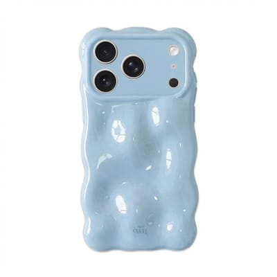 xoxo Wildhearts Bubbly case Ice Blue telefoonhoesje - Geschikt voor iPhone 17 Pro - Hoesje met bobbeltjes - Krullede golfvorm - schokbestendig - Lichtblauw / Blauw