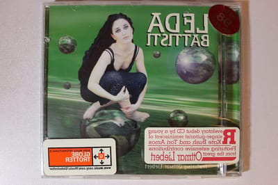 Muziek CD - Album - Muziek Luisteren - Eén Disk - 14 cm - Niet gespecificeerd