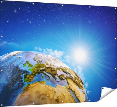 Gards Tuinposter Aarde vanuit de Ruimte op Europa - 160x120 cm - Tuindoek - Tuindecoratie - Wanddecoratie buiten - Tuinschilderij
